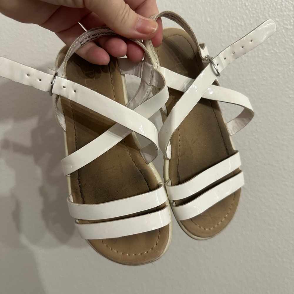 Girls white sandals 11